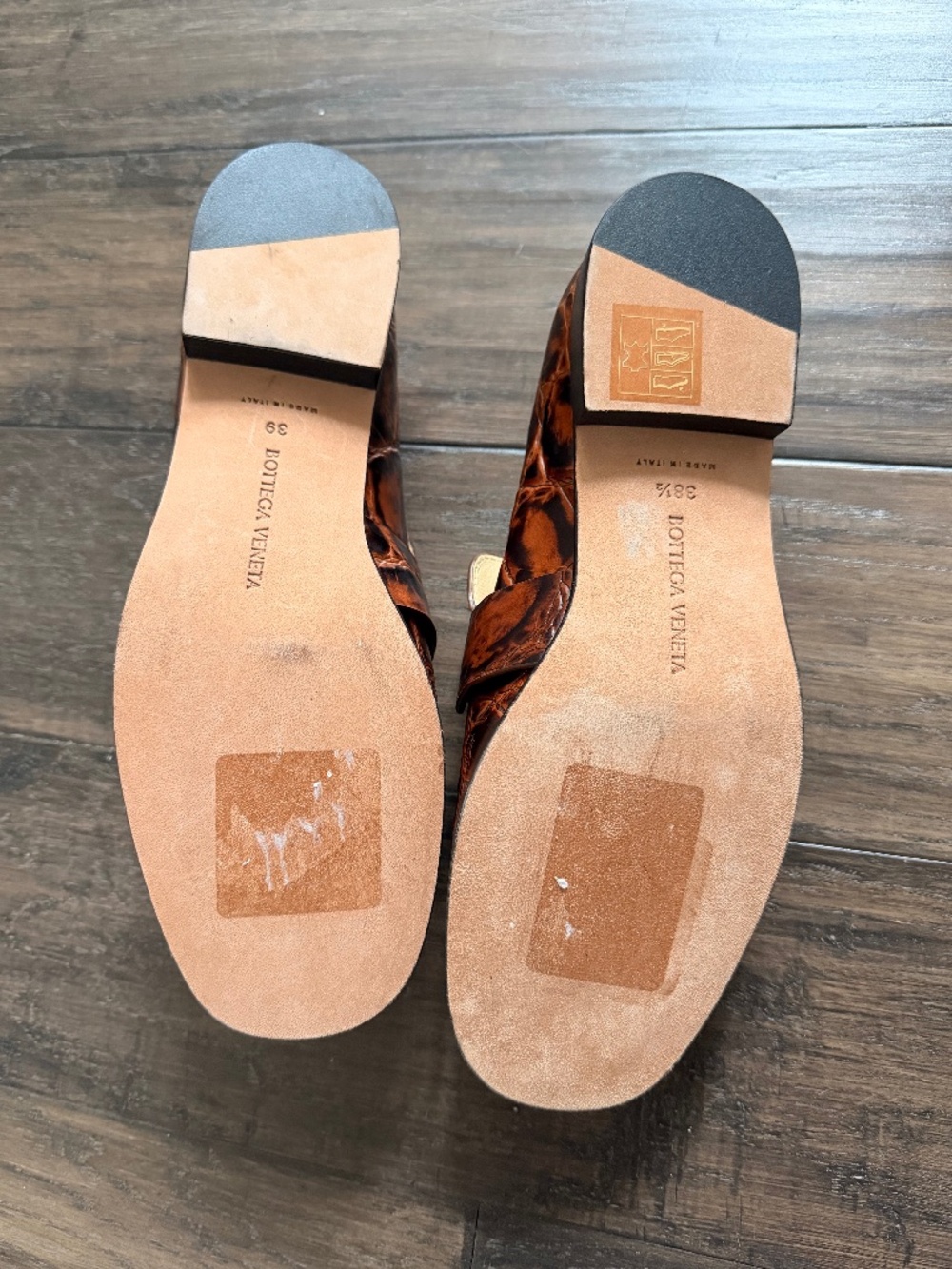 BOTTEGA VANETA Chic Mansuier Croc Bit Slip On Loafers Sz 38.5/39 NEW $1,450!! - Picture 2 of 4